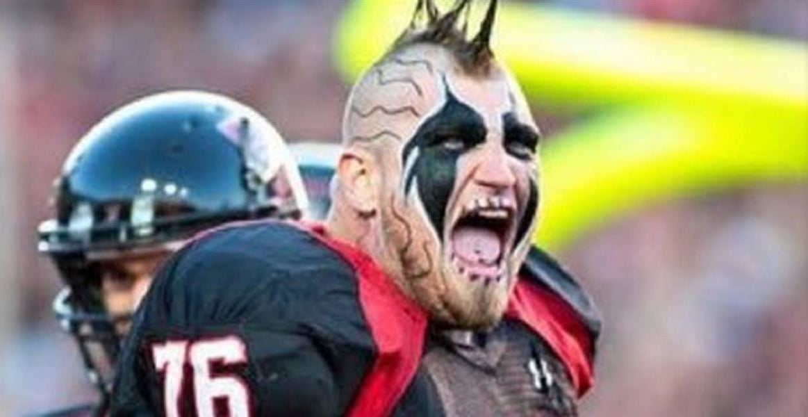 Former All-American Carter talks Leach offensive line play