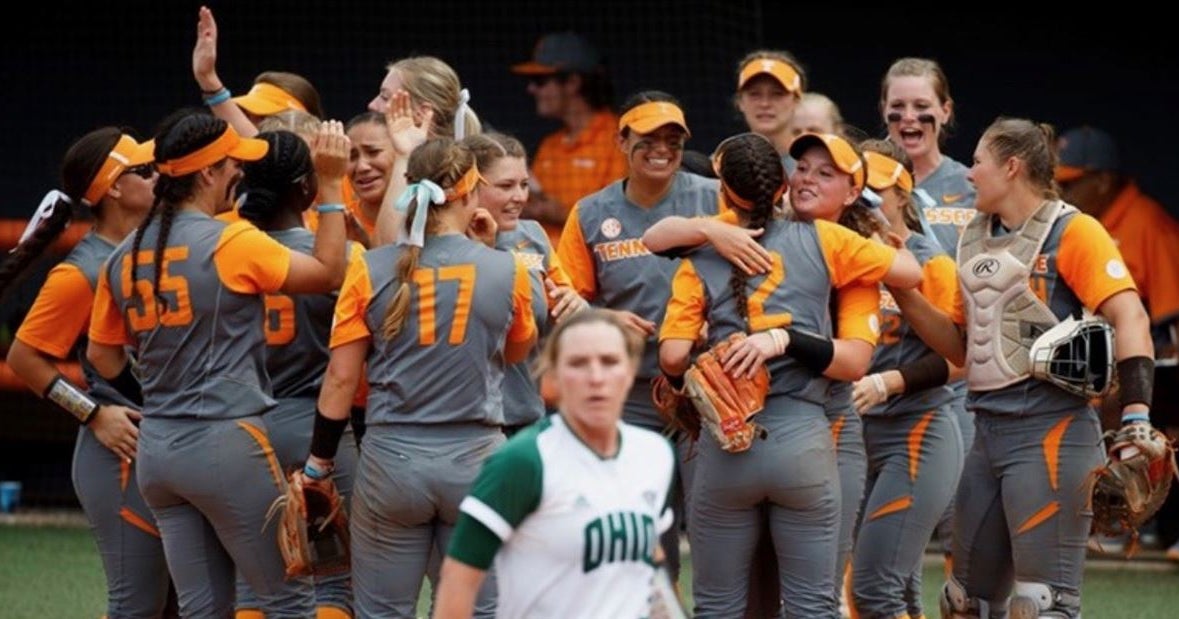 Tennessee softball advances to another NCAA Super Regional