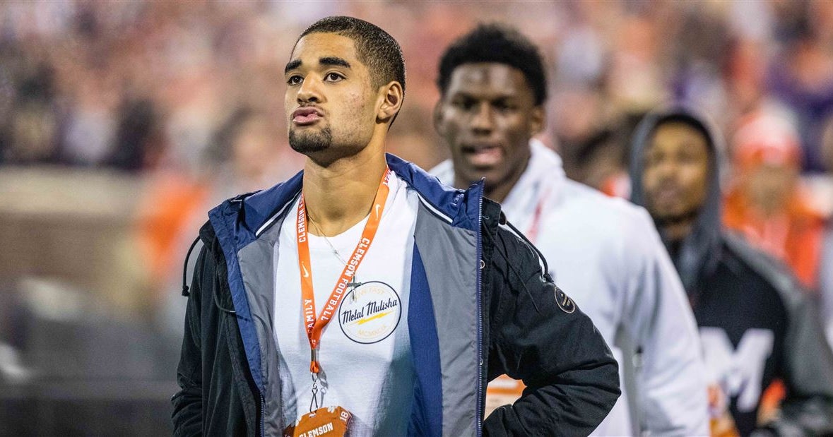 Commit Analysis Close Look At Clemson Commit Dj Uiagalelei