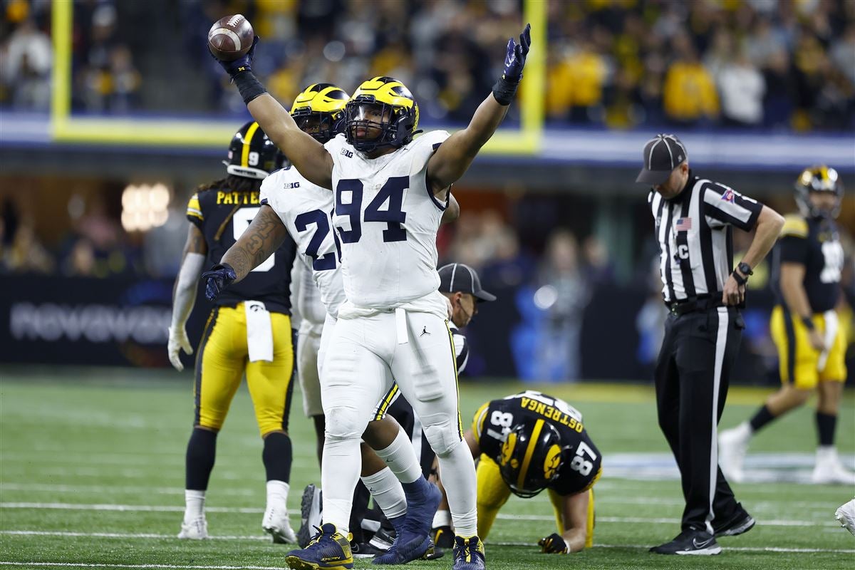 Alabama player describes 'dangerous combination' posed by Michigan in Rose  Bowl