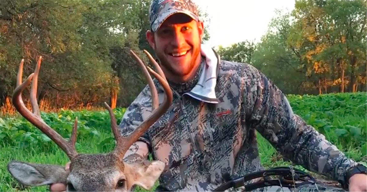 Video: Carson Wentz puts his buck killing on display