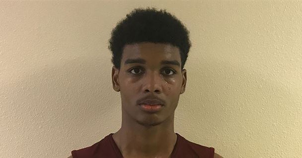 Four-star wing Feron Hunt commits to TCU