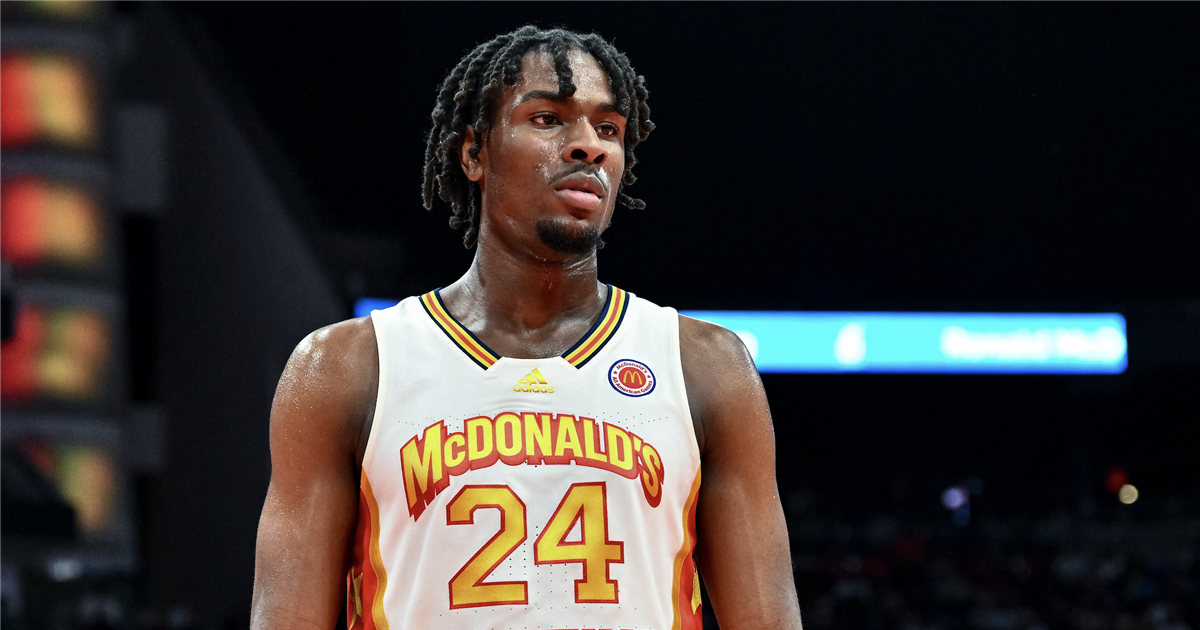 Mackenzie Mgbako Trending Toward Louisville, Pro Route, or UNC, Analyst Says Mackenzie Mgbako Trending Toward Louisville, Pro Route, or UNC, Analyst Says