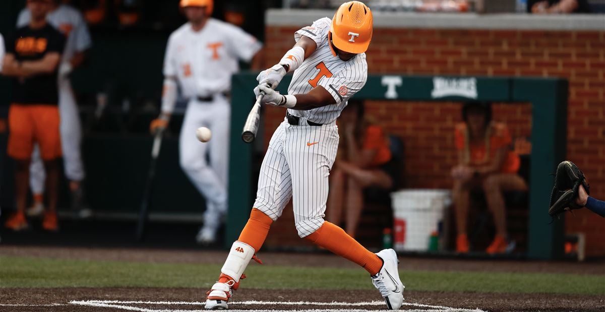 Tennessee baseball freshman infielder and veteran outfielder enter