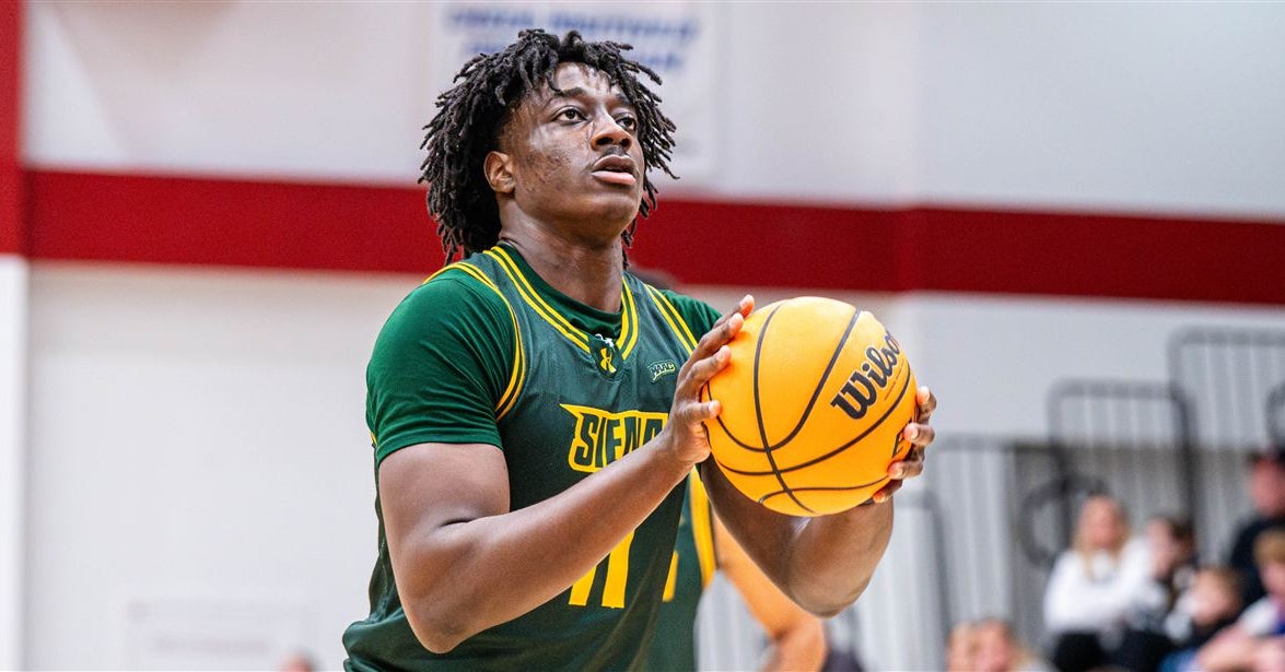 Siena transfer forward Francis Folefac commits to Syracuse basketball
