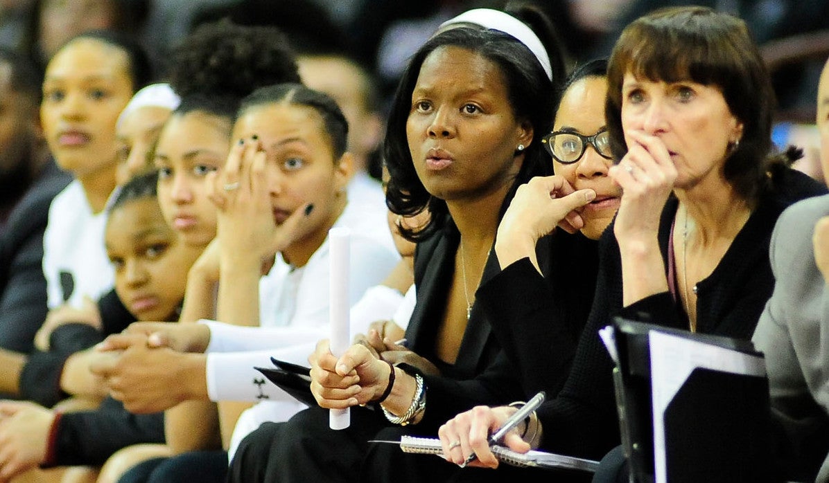 How accurate is Dawn Staley's romance rumor with Lisa Boyer?