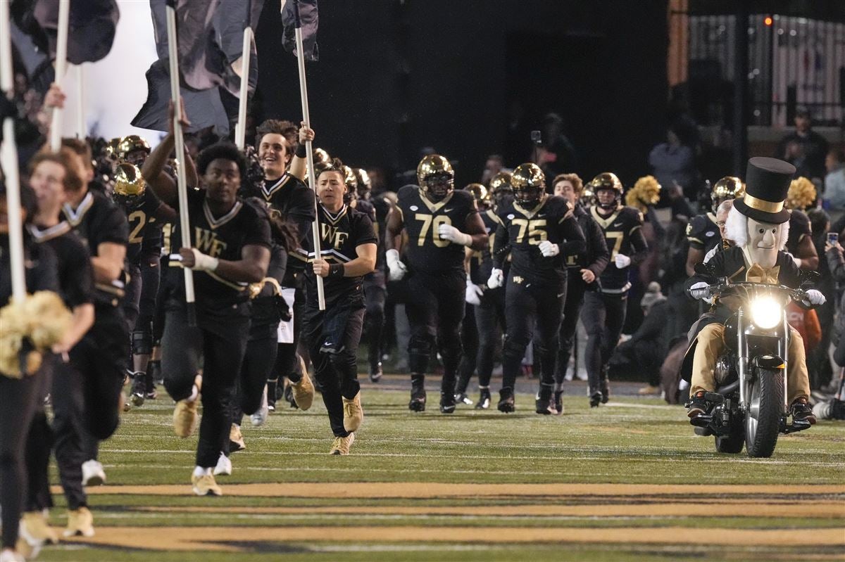 Wake Forest Football Selected For Gasparilla Bowl To Face Missouri