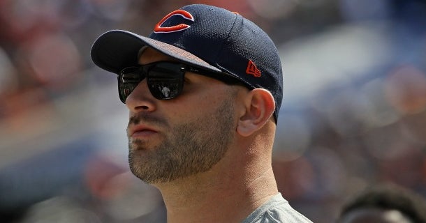 LOOK: Kyle Long poses with Howie Long&rsquo;s HOF bust