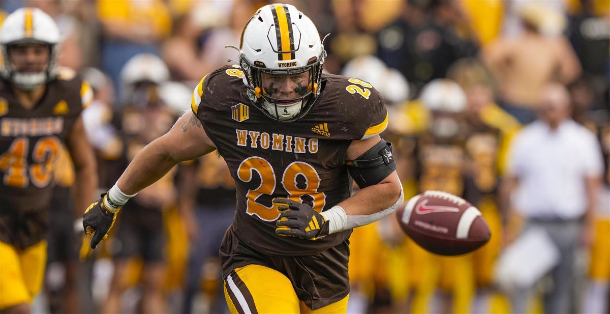 Wyoming Football Adds Four New Commitments to Its 2022 Recruiting