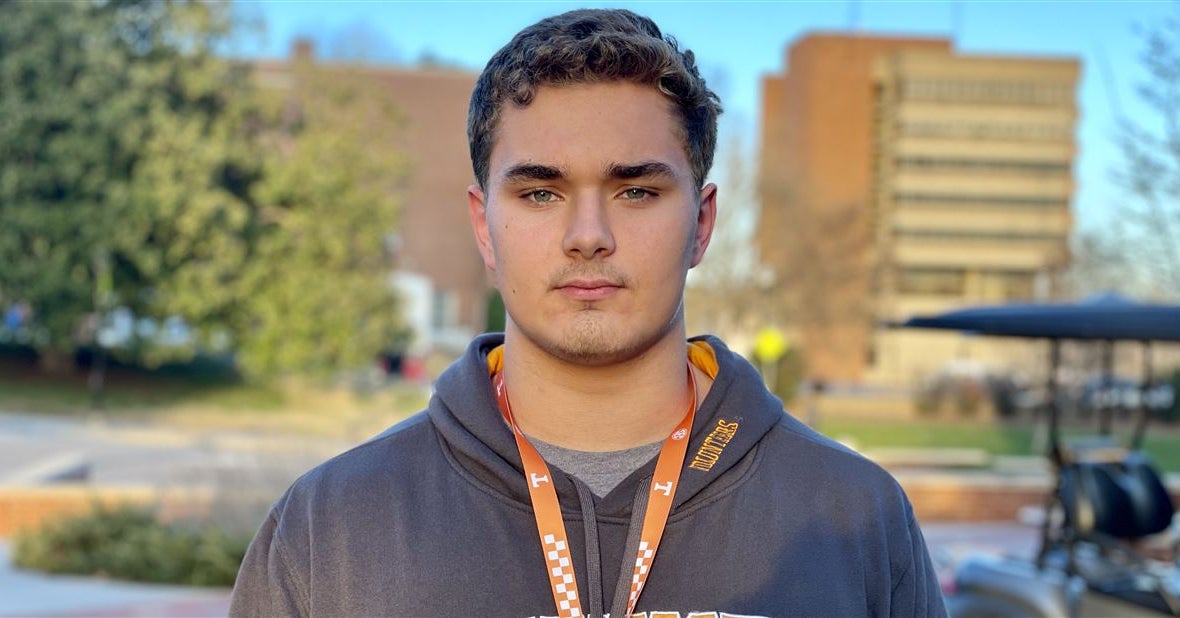 High four-star OL Leo Delaney building strong relationship with Coach ...