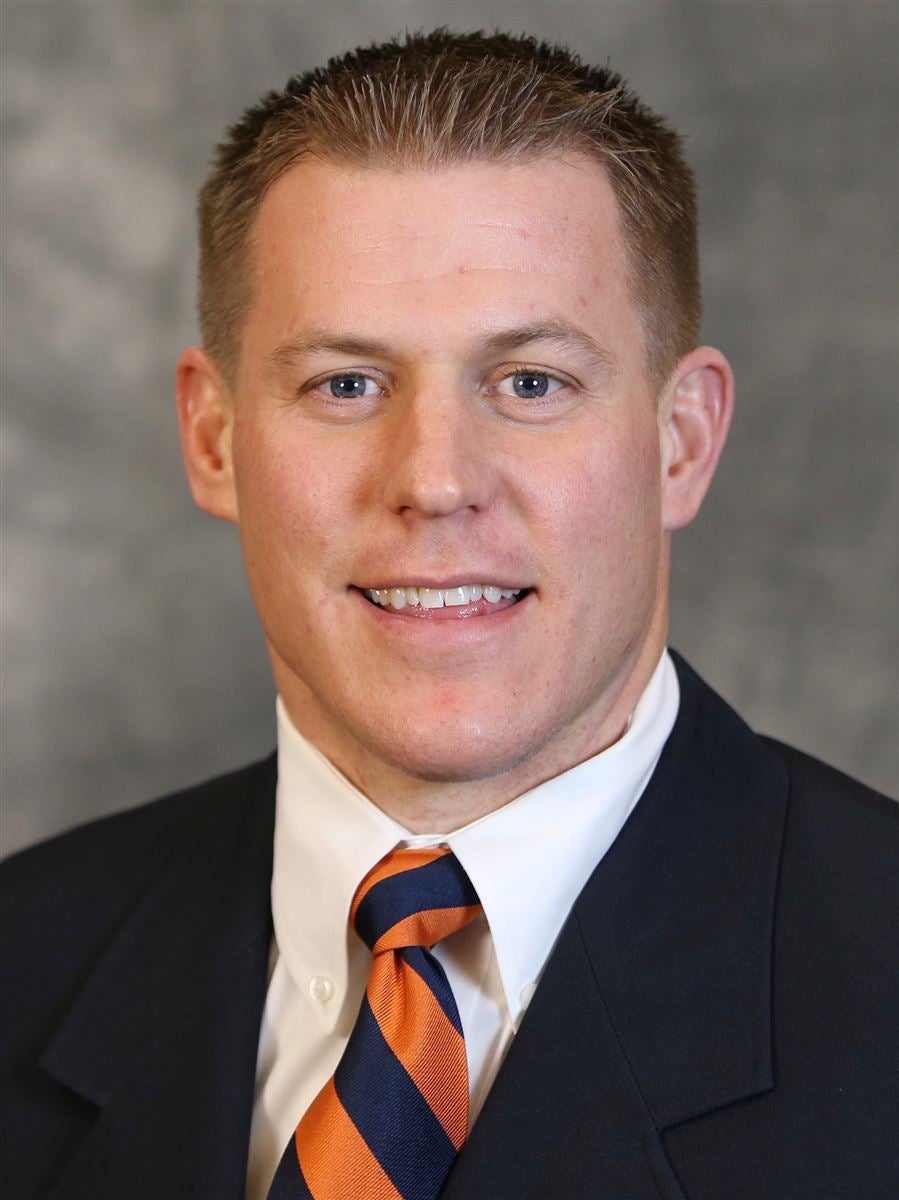 Nick Howell, Defensive Coordinator (FB), Virginia Cavaliers