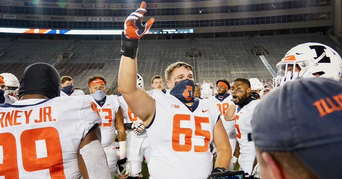 JUST IN OL Doug Kramer returning to Illinois for sixth season