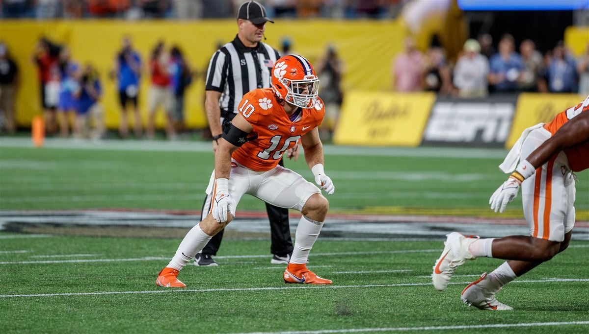 Baylon Spector, Buffalo, Linebacker