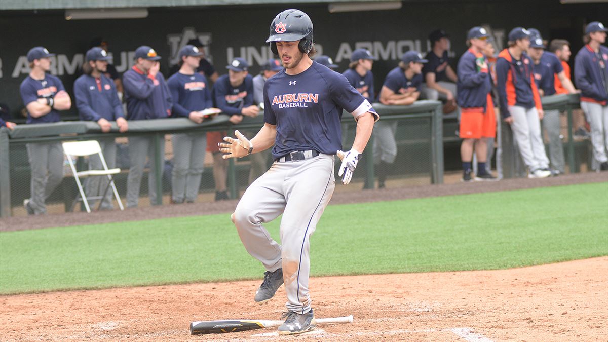 Auburn baseball lands juco outfielder Jackson Castillo - Sports Illustrated  Auburn Tigers News, Analysis and More