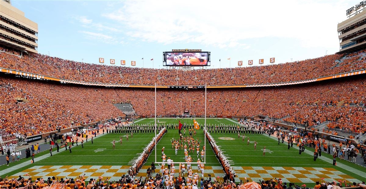 NCAA gives 4 former Tennessee staffers under Jeremy Pruitt with show-cause  penalties, CBS report says