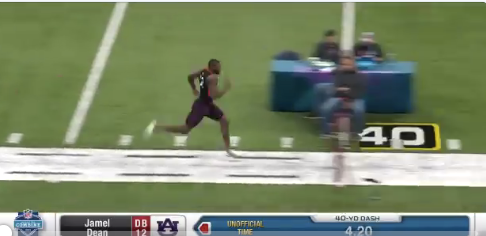 Defensive back Dane Belton runs official 4.43-second 40-yard dash at 2022  combine