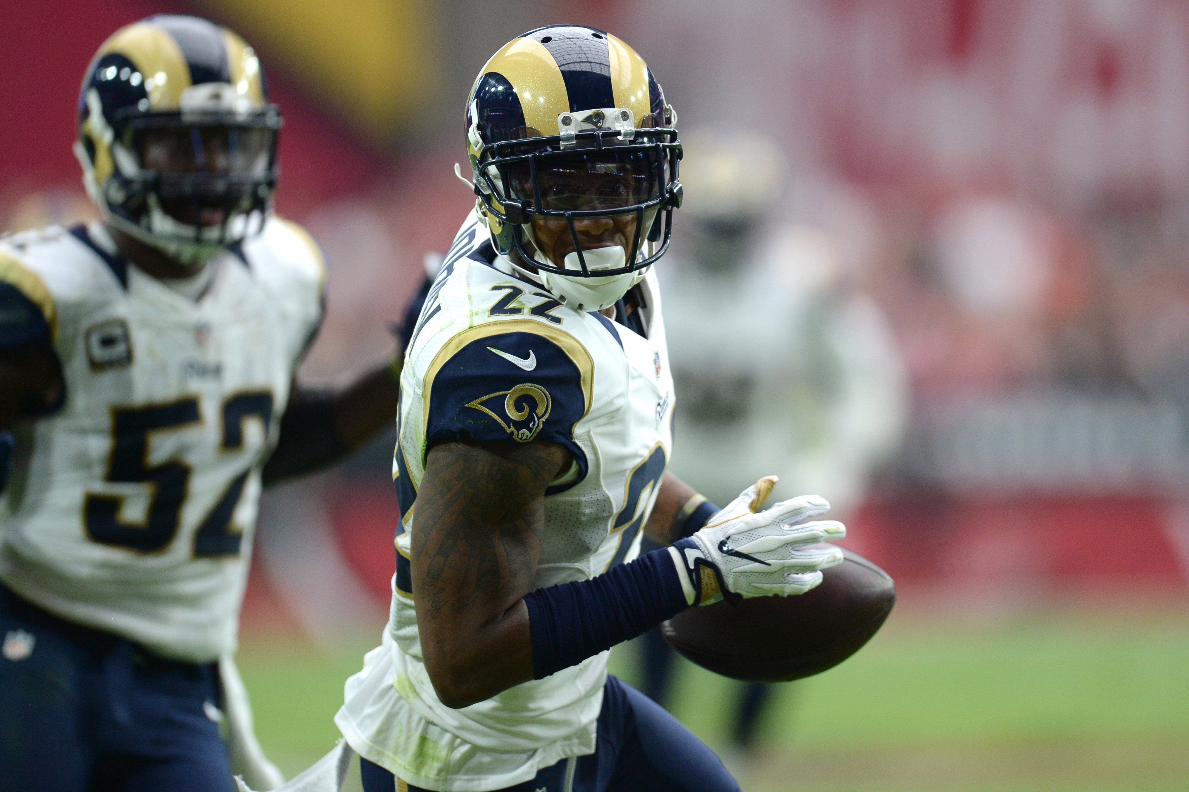 Ian Rapoport on X: Sources: The #Rams are in talks to trade All