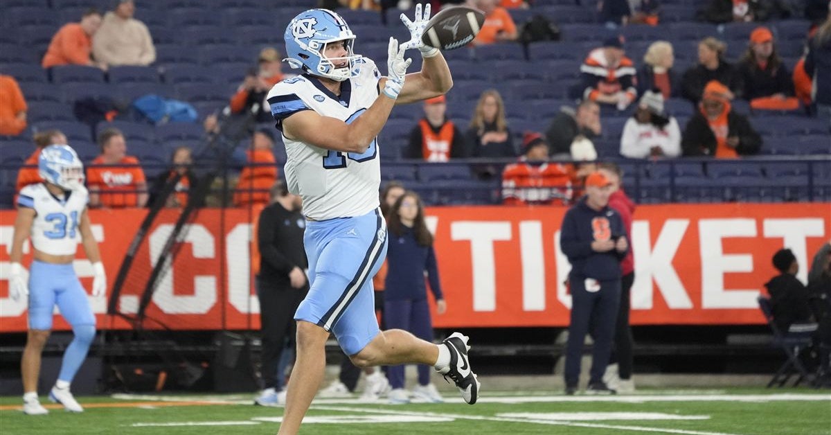 Tight End Jake Johnson To Enter Transfer Portal