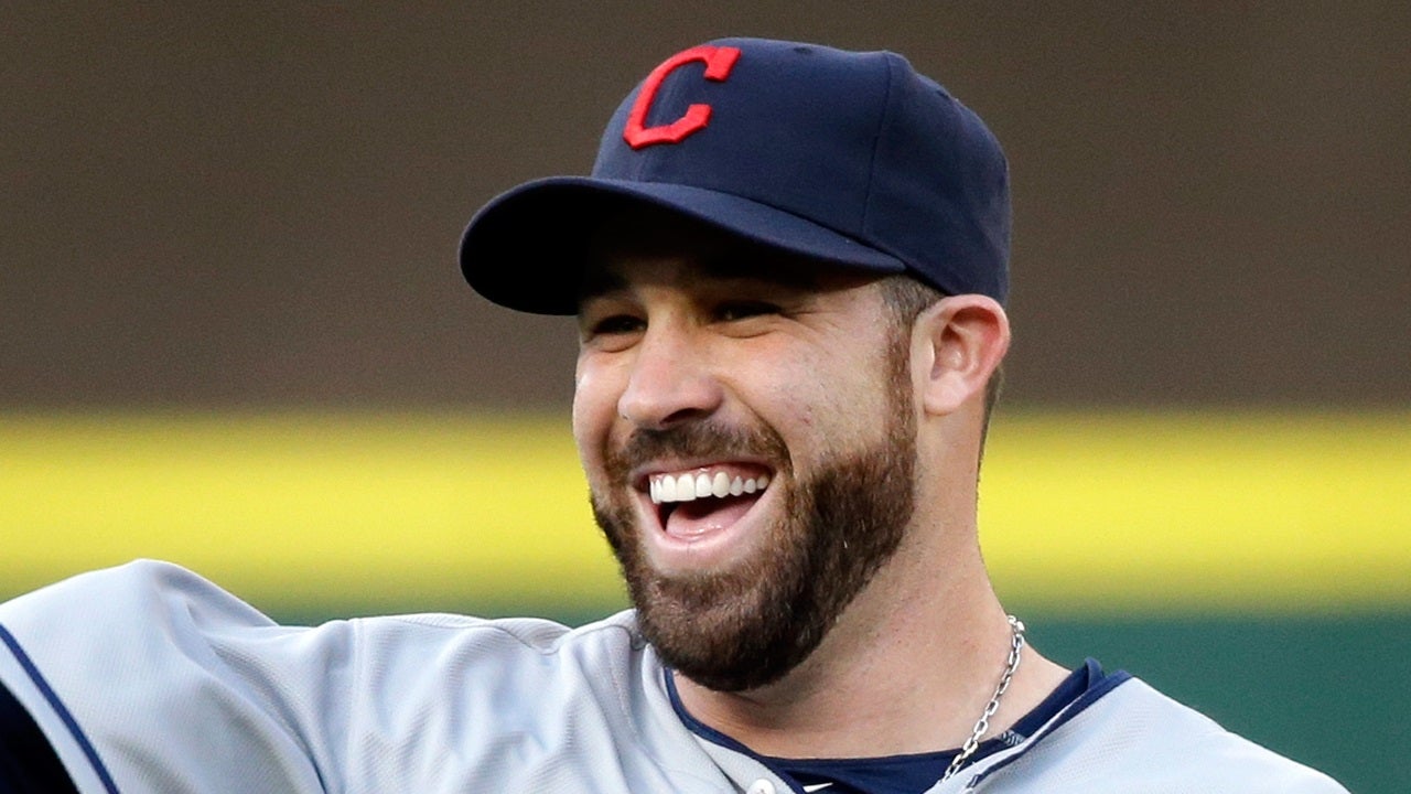 Indians won't pick up Jason Kipnis' 2020 option