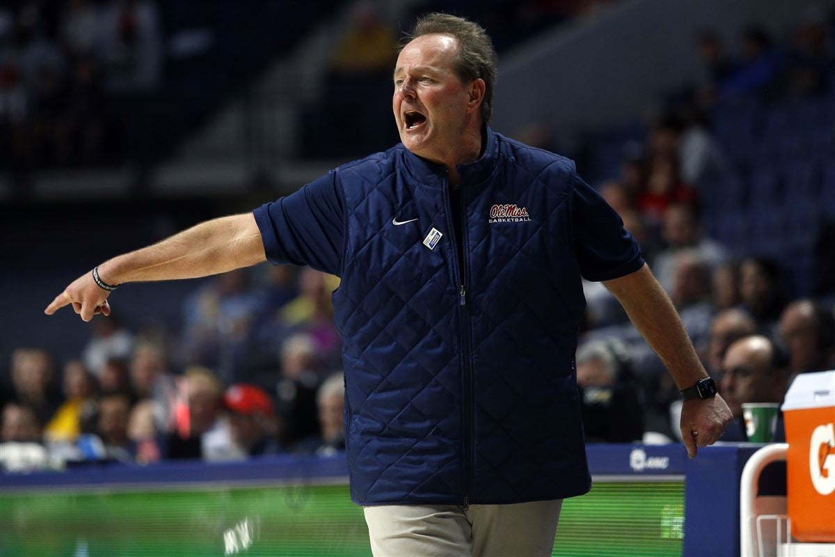 Kermit Davis declined further comment on Malique Ewin situation - Vimarsana News