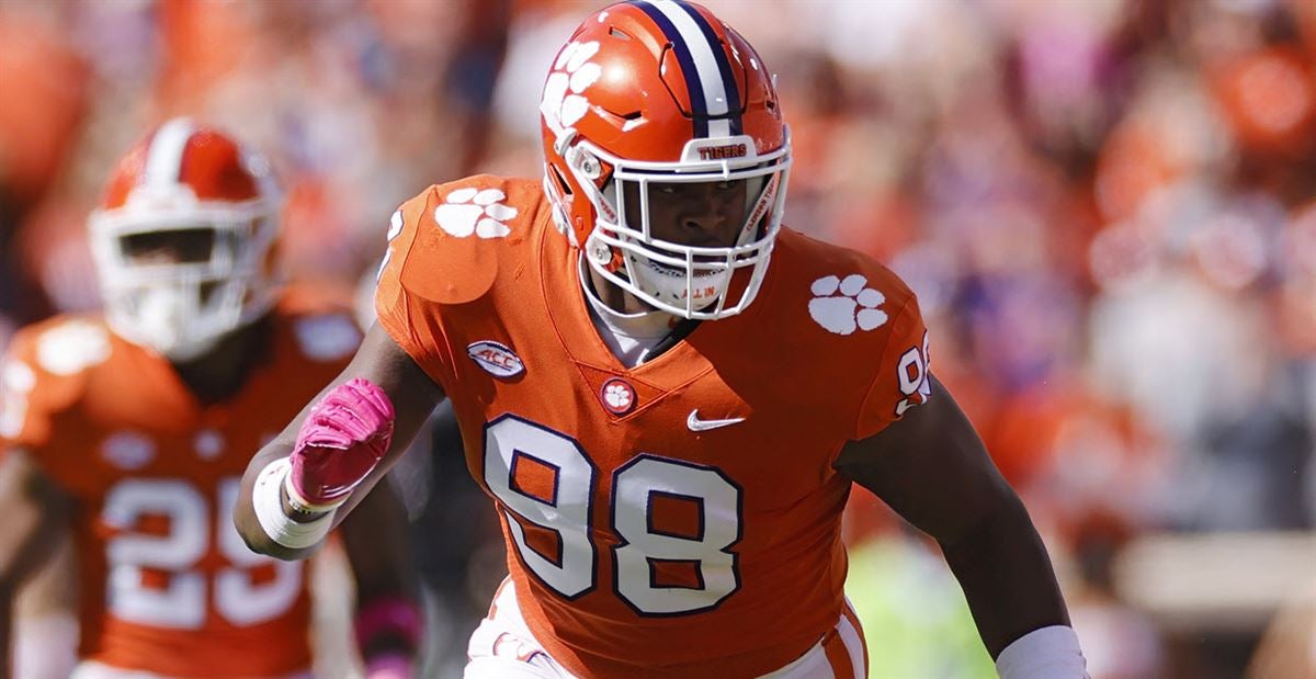 Clemson football's Nolan Turner runs fast 40 time at Pro Day