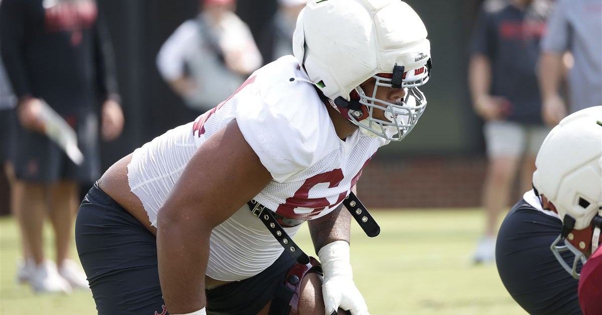 Alabama rules out starting offensive lineman for game at Kentucky