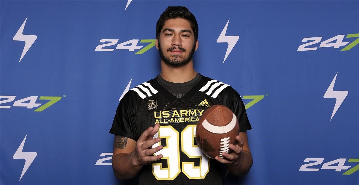 Iowa five-star recruit A.J. Epenesa gets Army All-American Bowl jersey