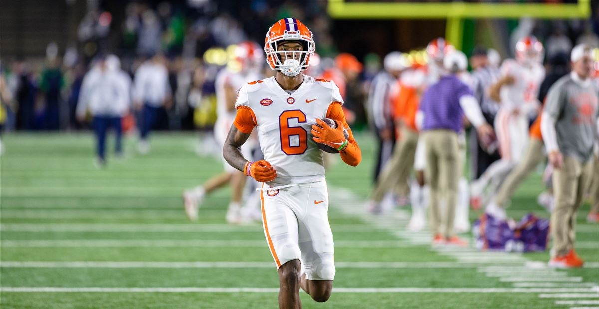 IU gets transfer commitment from Clemson WR E.J. Williams - Vimarsana News