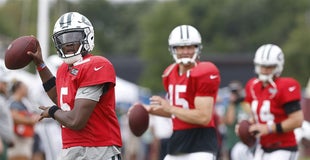 Predicting the snap count for all three Jets Quarterbacks Predicting the snap count for all three Jets Quarterbacks