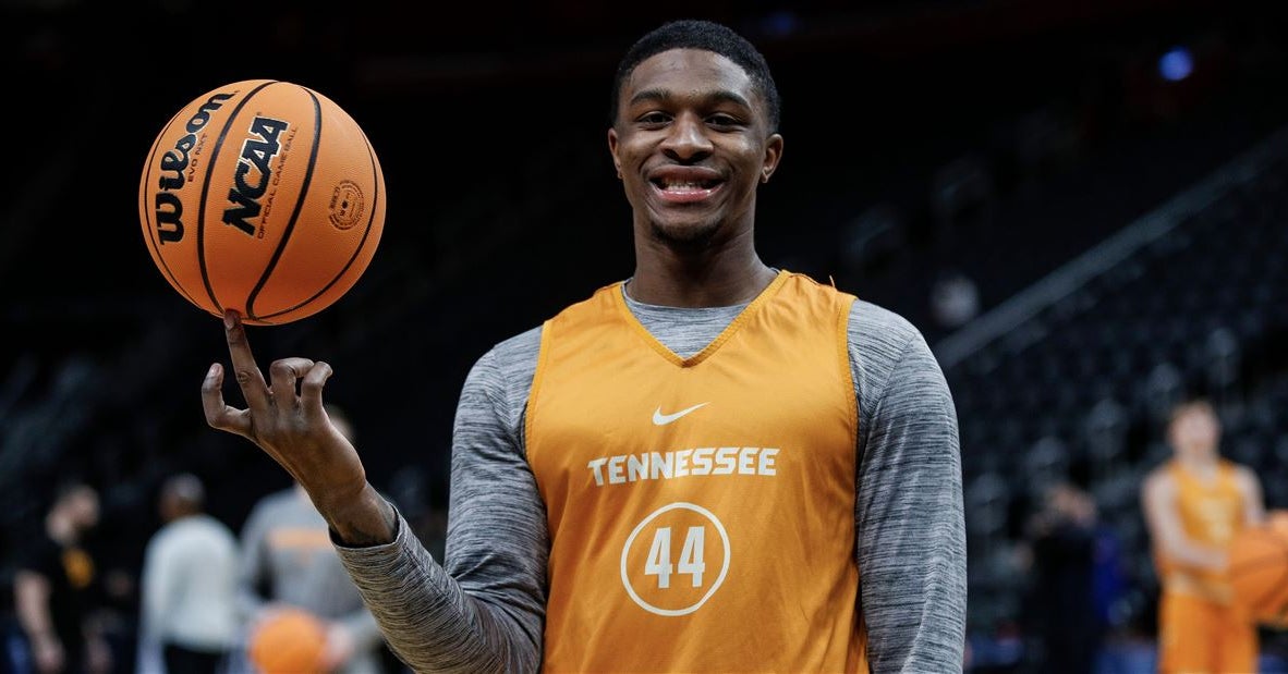 Tennessee basketball wing D.J. Jefferson to enter transfer portal
