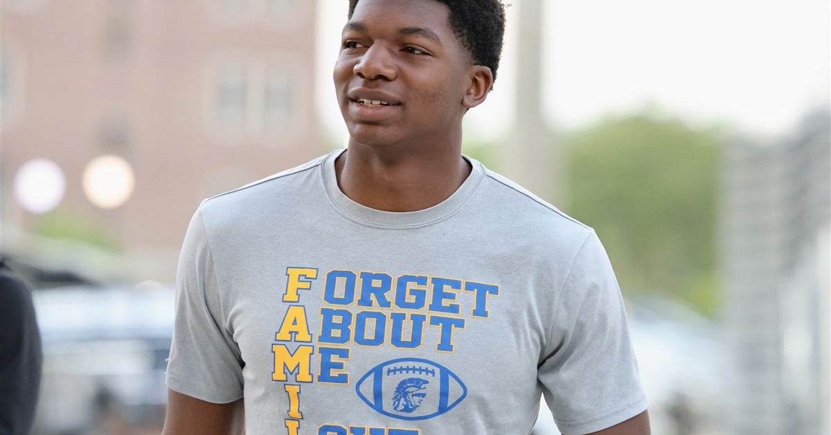 Miami blue-chip LB commit AJ Randle has sights set on fifth star