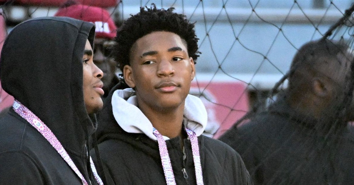 AC Flora DE picks up offer from South Carolina