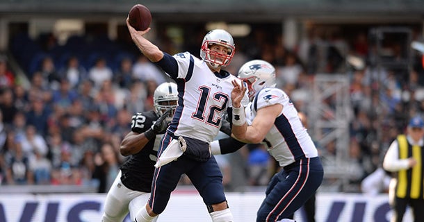 Tom Brady becomes first QB with 300-yard game in three countries