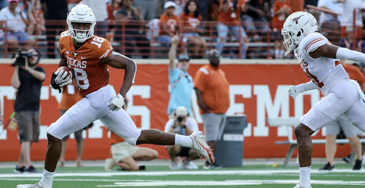 Wyoming wide receiver Isaiah Neyor (5) runs during the first half of an  NCAA football game against Connecticut on Saturday, Sept. 25, 2021, in East  Hartford, Conn. (AP Photo/Stew Milne Stock Photo - Alamy