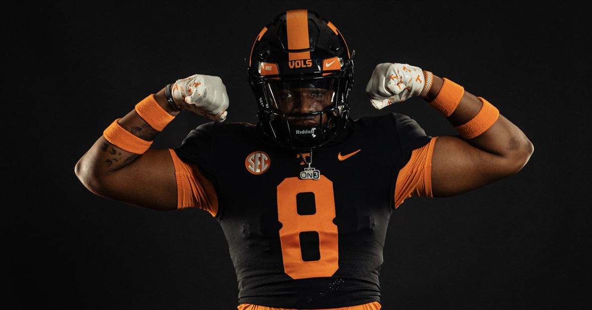 Analysts see 'a lot of ability' in new four-star Vols DL commitment Dye