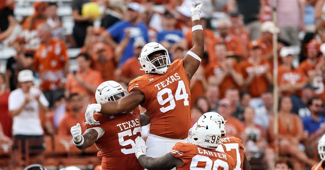 Texas defensive line transfer Jaray Bledsoe commits to Mississippi