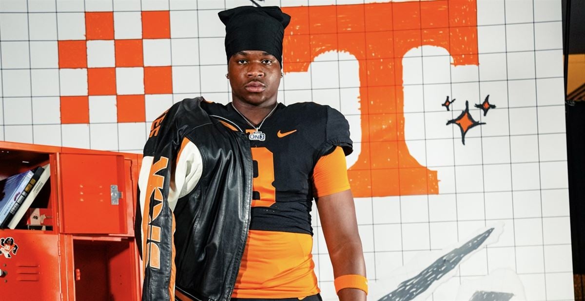 Mariyon Dye, Tennessee, Defensive Line