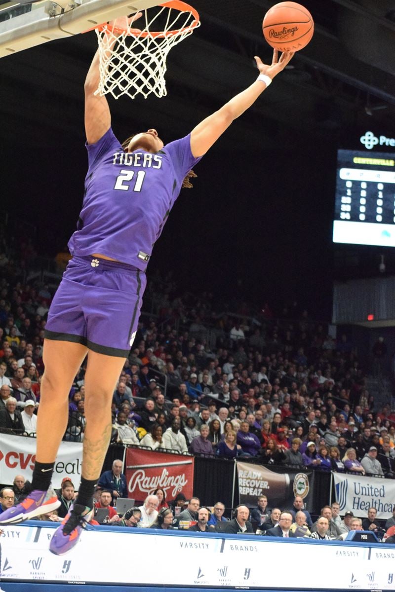 Pick Central's Royal leads Tigers back to state title game with win