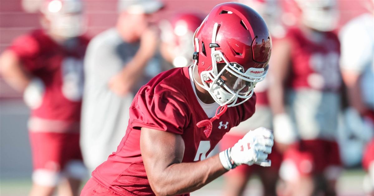 Devin Richardson brings muchneeded experience to Texas linebacker group