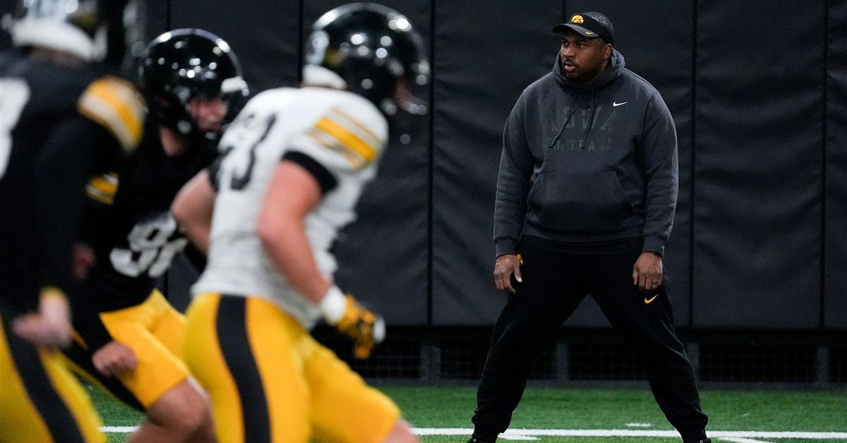Sunday Night Tidbits: Iowa Football heading into summer