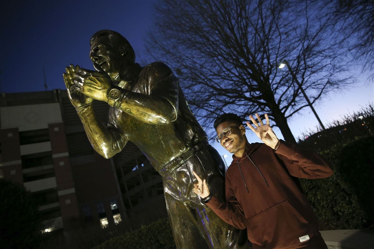 Nick Saban Retires: Fans Gather With Gifts At Saban Statue Outside ...