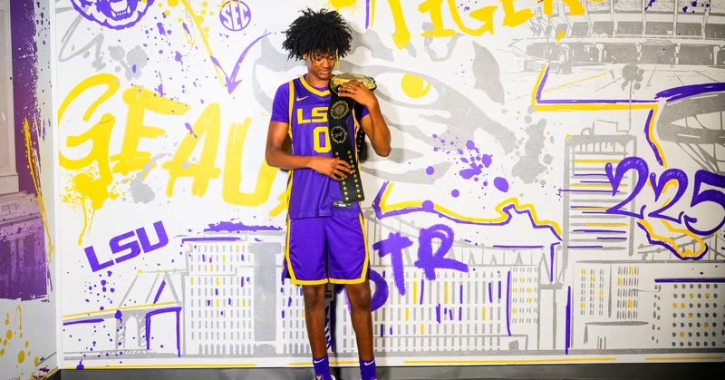 No. 60 ranked senior Mazi Mosley commits to LSU No. 60 ranked senior Mazi Mosley commits to LSU