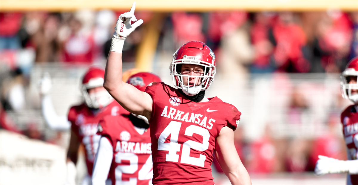 WholeHogSports - Drew Sanders drafted by Broncos in 3rd round