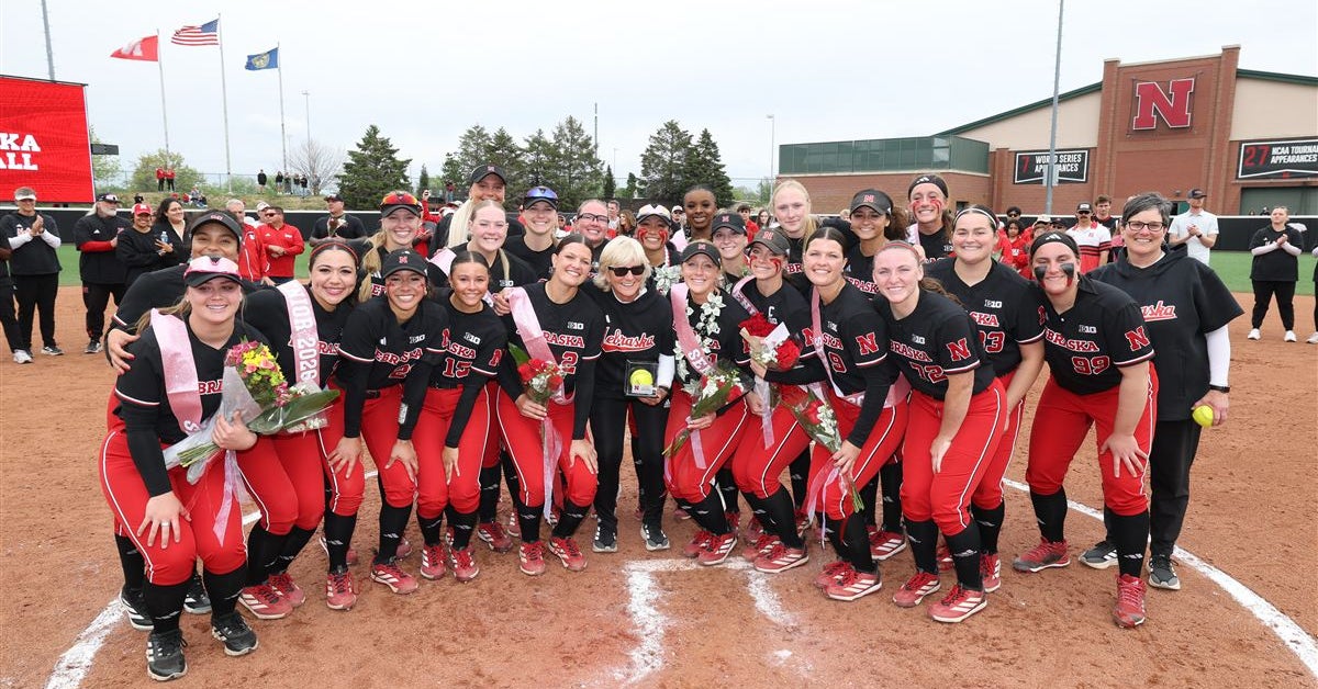 Husker softball ready for WCWS challenge: How to watch Nebraska-Arkansas