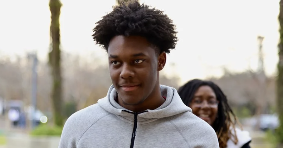 https://s3media.247sports.com/Uploads/Assets/706/161/13161706.png?width=1200&height=628&crop=1.91:1&fit=cover