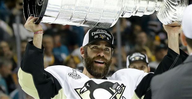 Penguins Pascal Dupuis gets the Jerome Bettis retirement