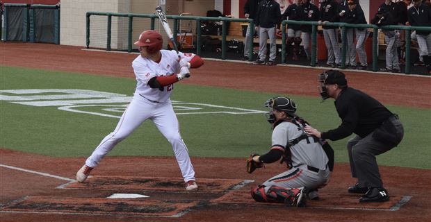 Power knocks in three runs for Irish baseball in 8-3 win over Toledo