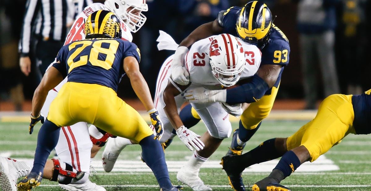 Big Ten Football Week 4 Picks, Previews, Predictions: Time, TV, How to  Watch Wisconsin-Notre Dame - Off Tackle Empire