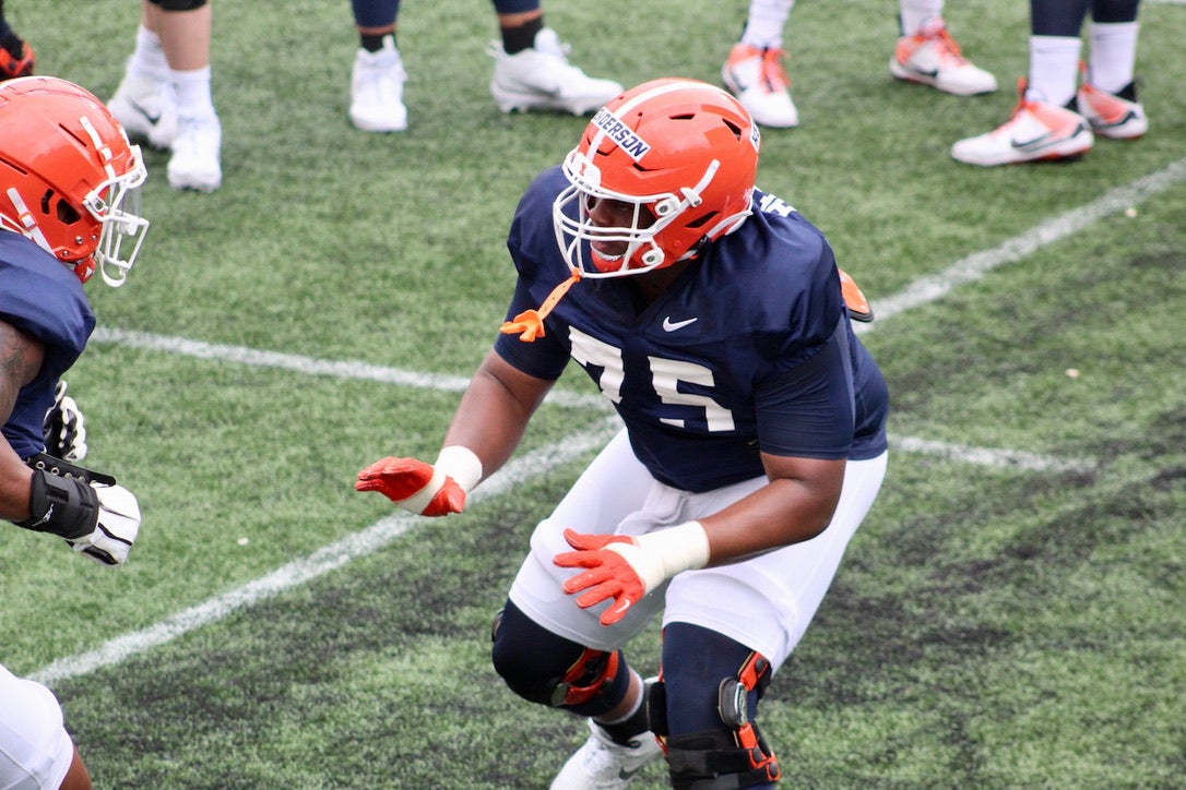 Illini Football  Brandon Henderson Signs 