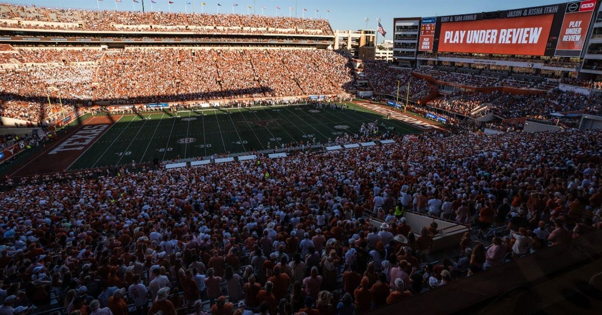 football releases official depth chart for Texas game